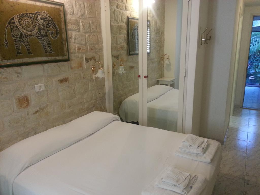 Camere Da Aldo In Centro Sirolo Chambre photo