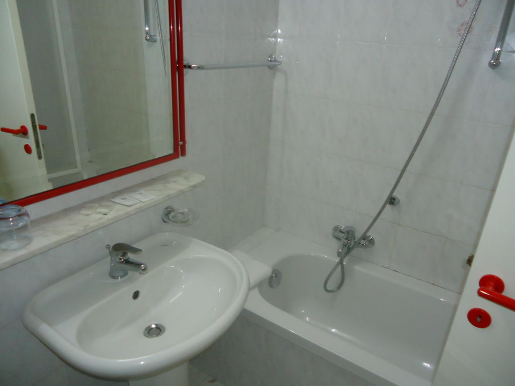 Camere Da Aldo In Centro Sirolo Chambre photo