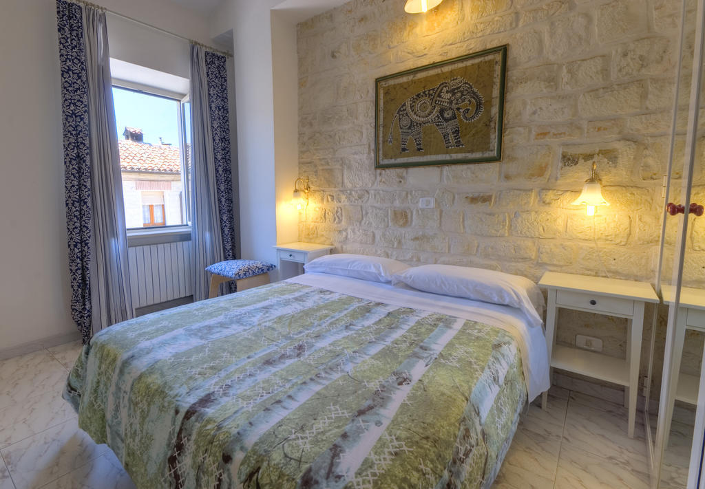 Camere Da Aldo In Centro Sirolo Chambre photo